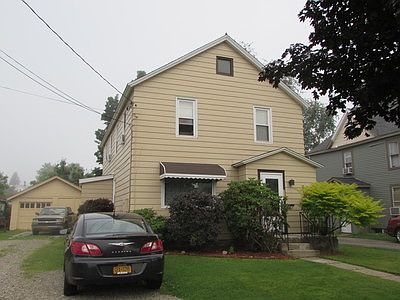 1st image of 115 E Pearl St