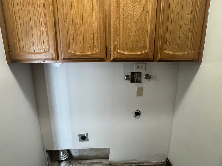1013 Goodlander Dr #1 — Photo 9