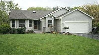 1st image of 3503 Glengarry Ave