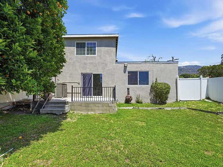 3302 Community Ave — Photo 39