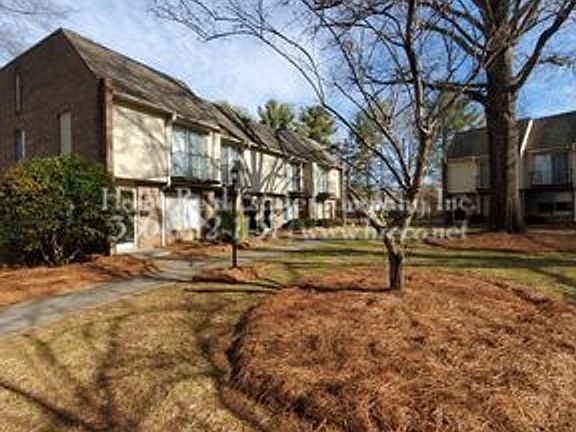 2nd image of 1449 Brookwood Dr #C