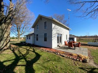 11391 Bird Lake Rd S, Osseo, MI 49266