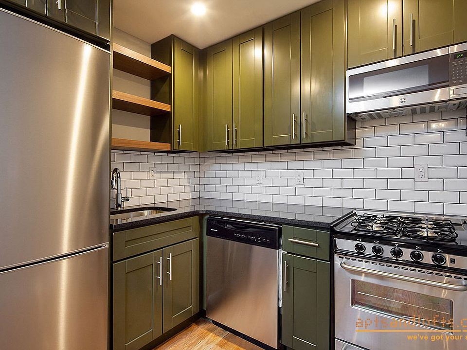 1st image of 806 President St #B3