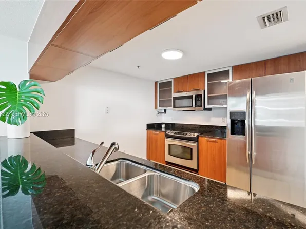 1800 N Bayshore Dr APT 2811, Miami, FL 33132