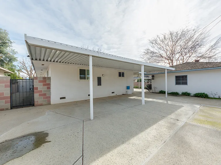 3105 Barnett St — Photo 21
