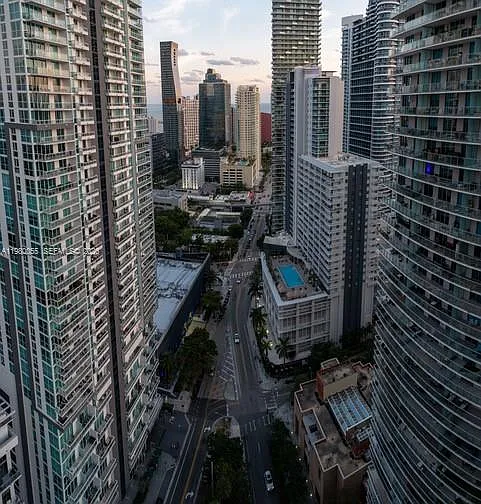 1000 Brickell Plz #3402 — Photo 47