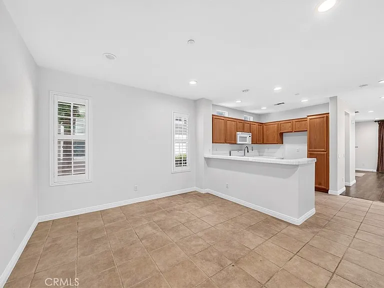 1300 McFadden Dr — Photo 15