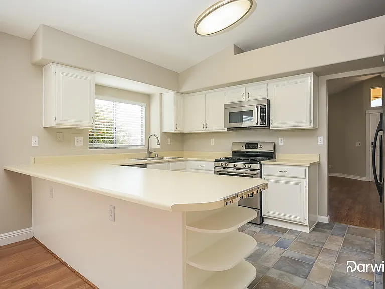 3832 Intermezzo Way — Photo 5