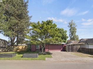 2725 NE Hyde St, Hillsboro, OR 97124