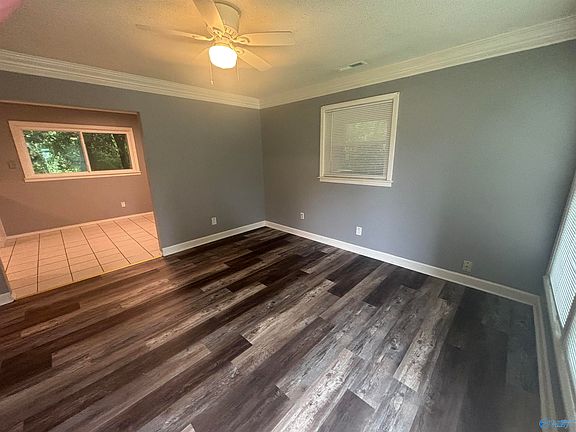 5th image of 2210 Norwood Dr NW