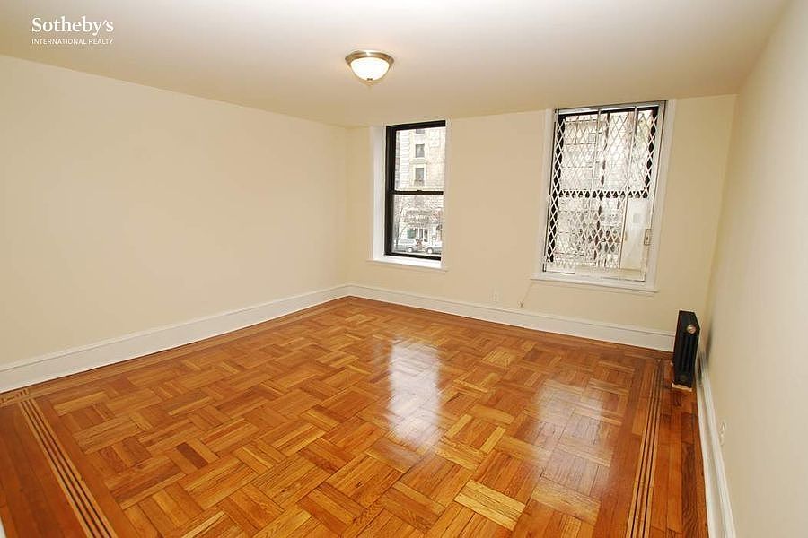 1st image of 2708 Broadway APT 3