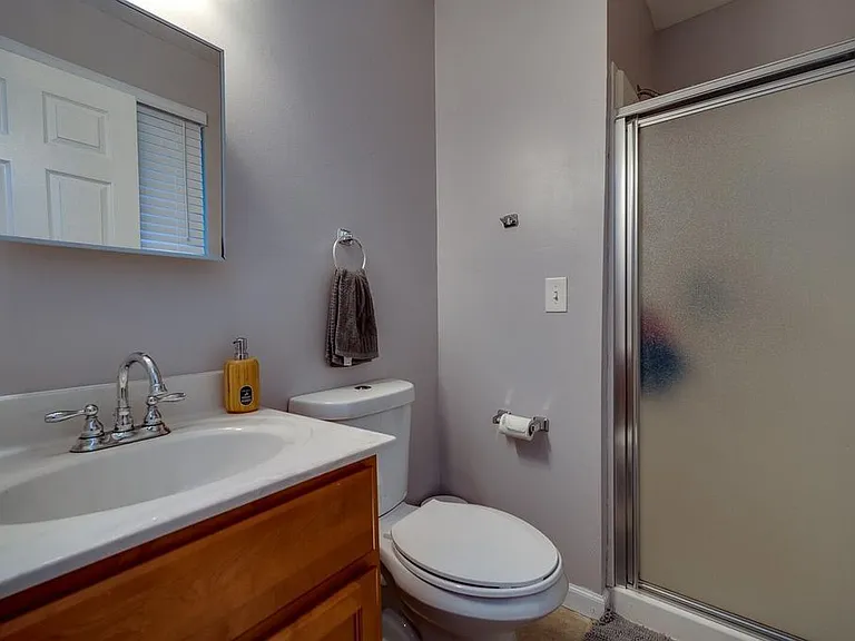 9642 Arvin Ave — Photo 6