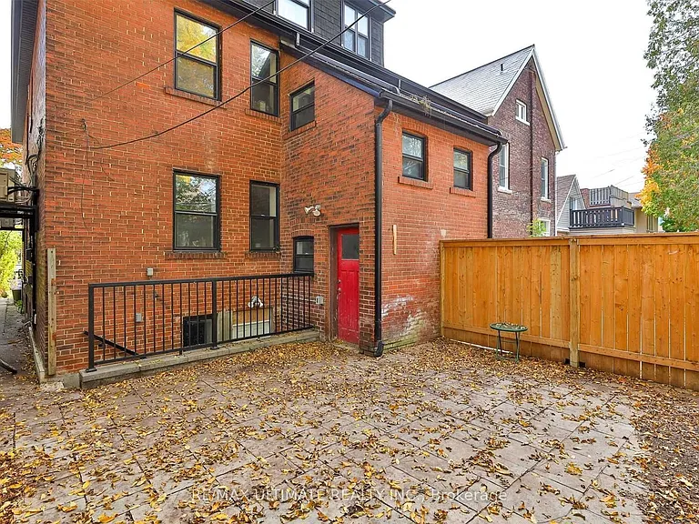 8 Grafton Ave #MAIN — Photo 18