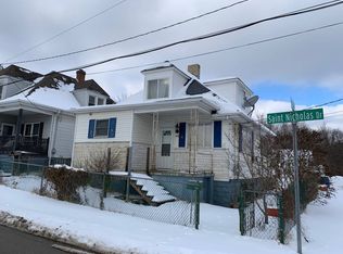 420 Saint Nicholas Dr, Donora, PA 15033