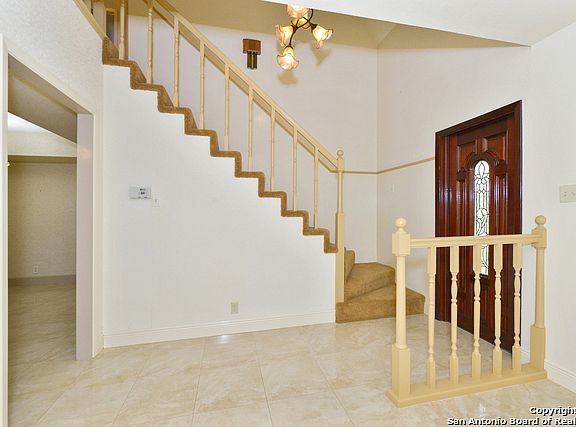5th image of 27640 Timberline Dr
