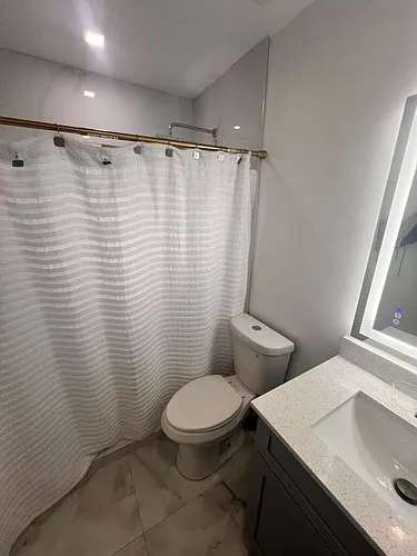 726 SW 7th St #1-2 Photo 1