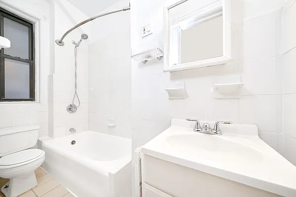 Rented by Living New York | media 16