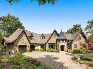 85 Smokey Ridge Trl, Arden, NC 28704