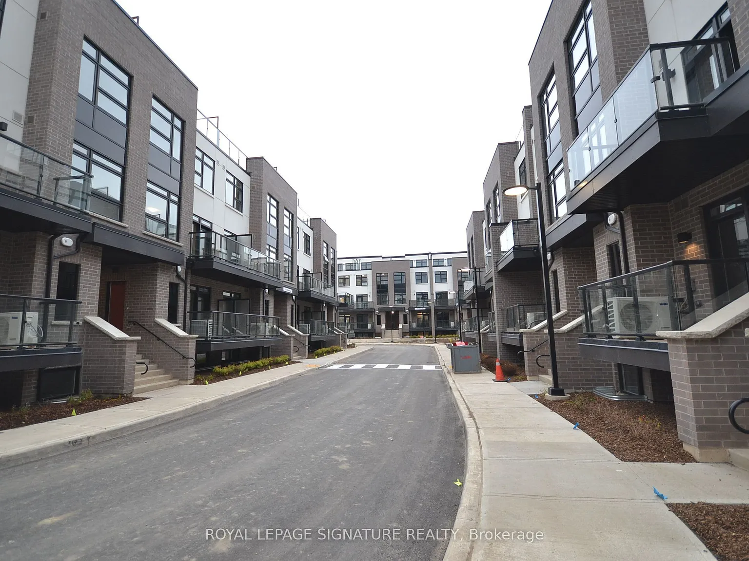 2 bed, $2,700 — Photo 2