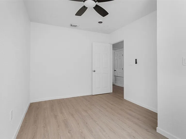 16016 Green Manor Dr #A — Photo 11