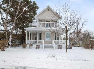 226 Ann St, Petoskey, MI 49770