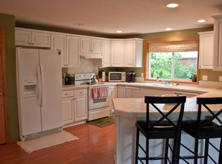 5695 L St, Washougal, WA 98671