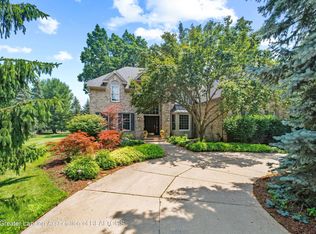 4604 Dunmorrow Dr, Okemos, MI 48864