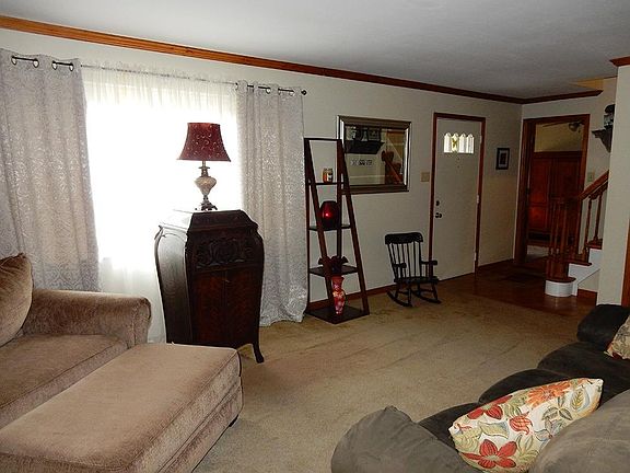2nd image of 6182 Kingoak Dr