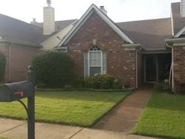 6880 Wrigley Dr — Photo 1