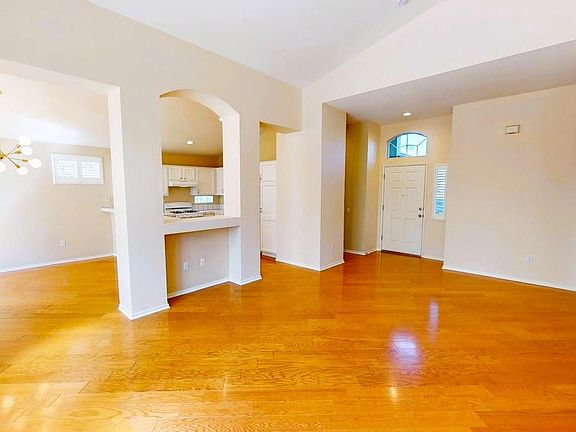 2nd image of 7125 Clearview Way