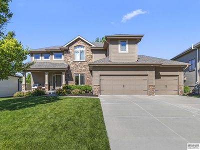720 S 200th St, Elkhorn, NE, 68022