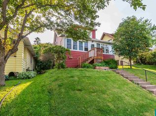 1149 N 6th Ave E, Duluth, MN 55805