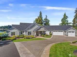 4827 Bayshore Ln NW, Olympia, WA 98502