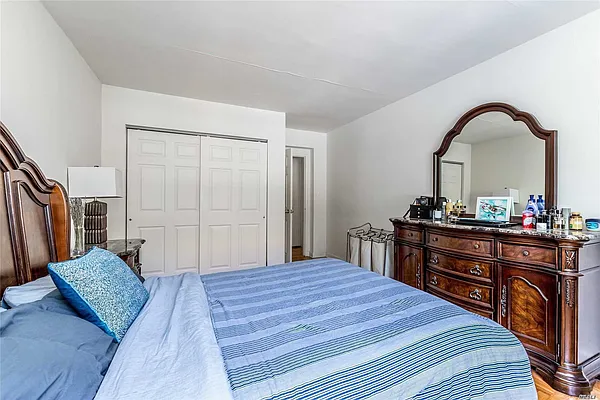 Sold by Douglas Elliman | media 31