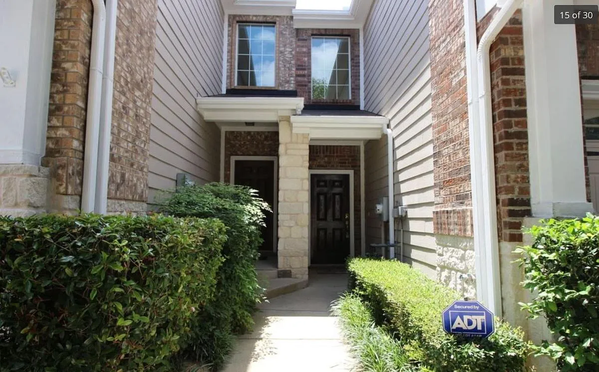 Front Entrance - 8731 Manhattan Ave