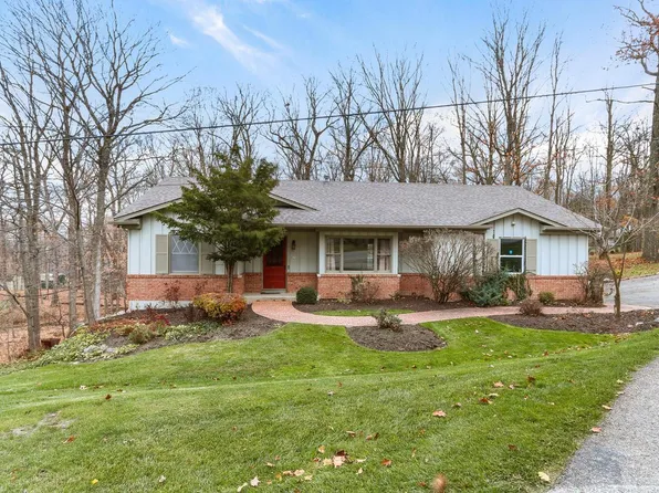 635 Upper Brookwood DRIVE, Fontana, WI 53125