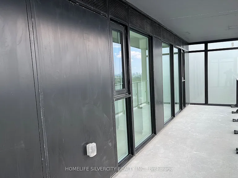 8 Tippett Rd #1205 — Photo 20