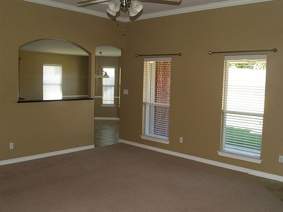 4th image of 1412 Loblolly Dr