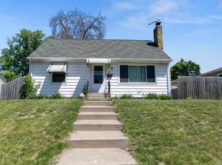 1241 Conway St, Saint Paul, MN 55106
