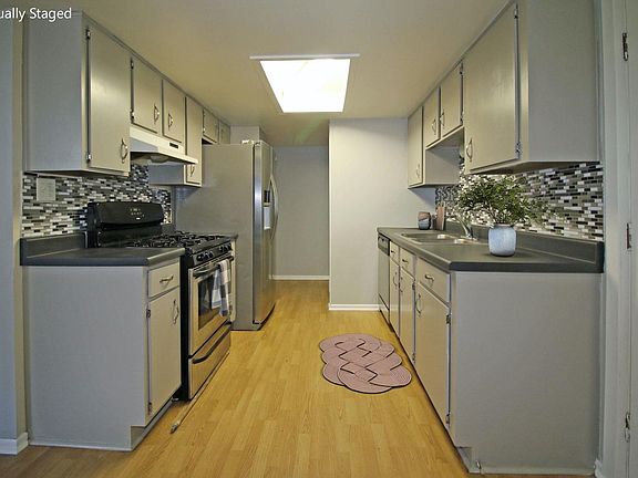 4th image of 1520 Sutter Dr Unit 1520