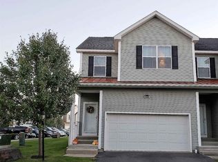 29 Amalia Ln, Rensselaer, NY 12144