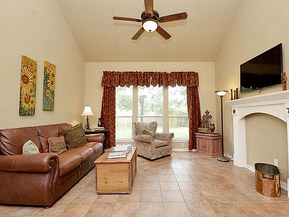 5th image of 12915 Vivienne Westmoreland Dr