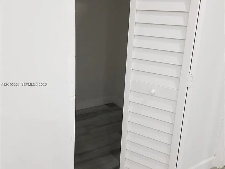 2990 NE 16th Ave #105 — Photo 7