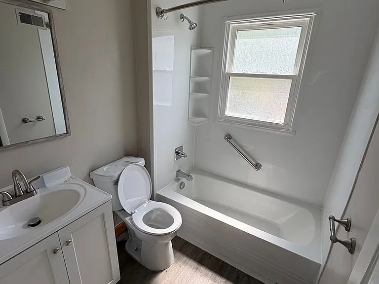 1745 Sager Ave — Photo 3