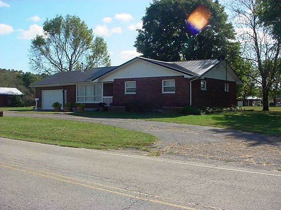 4th image of 3015 Old Cincinnati Pike
