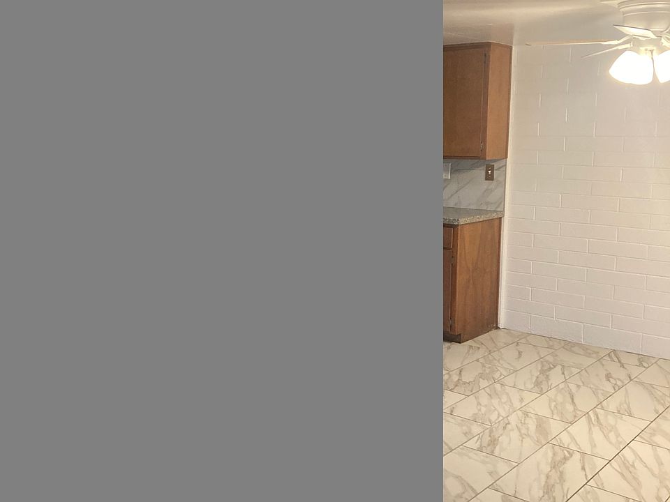 1st image of 2795 Palisades Dr #2