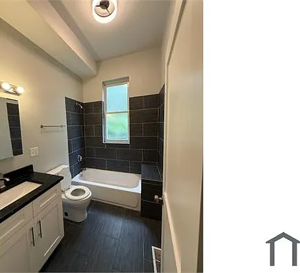 5528 S Carpenter St #2 — Photo 3
