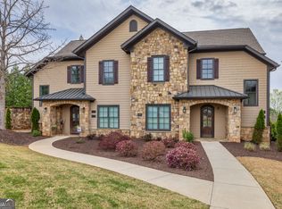 19 Cottage Ln #201, Toccoa, GA 30577