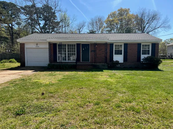 1204 Todds Ln, Hampton, VA 23666