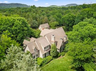 2 Goldstone Ct, Nashville, TN 37215